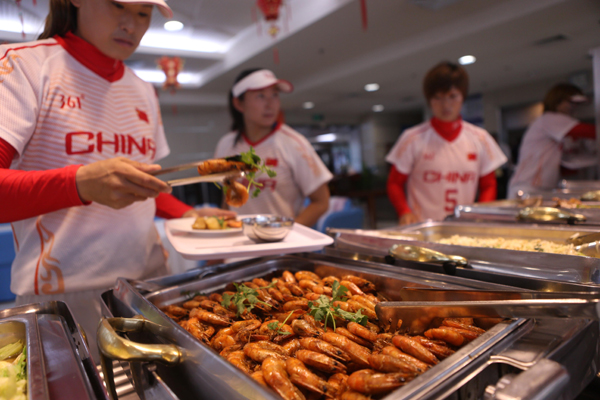 探訪國家奧體中心運動員餐廳：中國奧運選手吃什么？