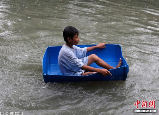 菲律賓9省市遭暴雨襲擊宣布進入災(zāi)難狀態(tài)