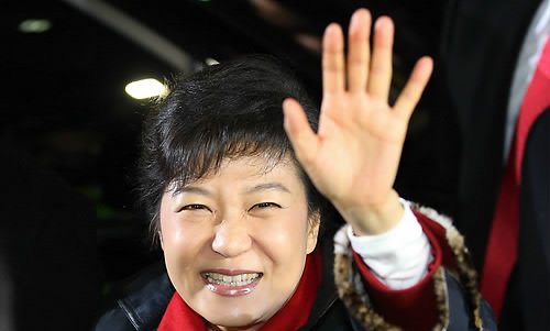 樸槿惠將對(duì)行政部門開刀 大膽啟用女性和理工人才