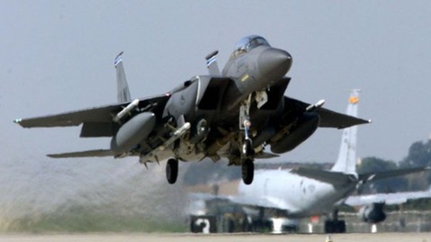 小飛機闖入奧巴馬專機禁飛區(qū) 美軍方戰(zhàn)斗機攔截