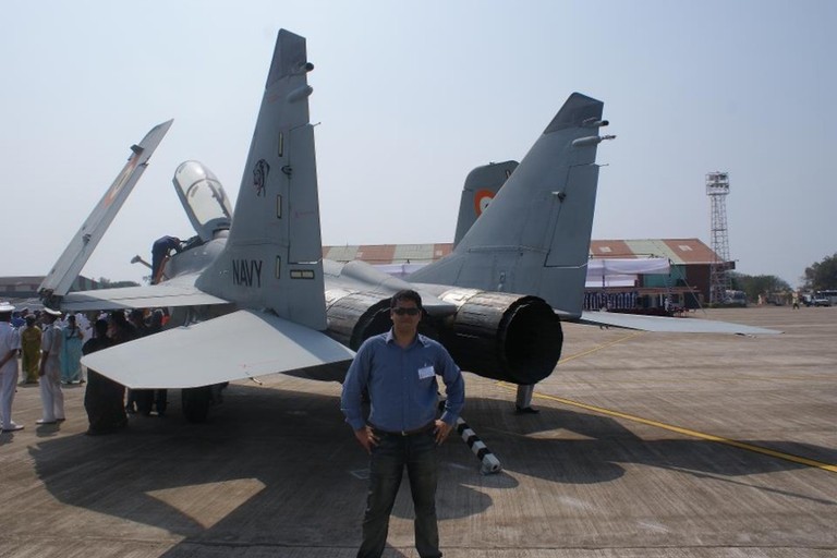 印度海軍米格-29KUB艦載戰機服役現場圖曝光