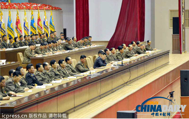 朝鮮最高領(lǐng)導(dǎo)人金正恩觀看軍人藝術(shù)慶典(圖)