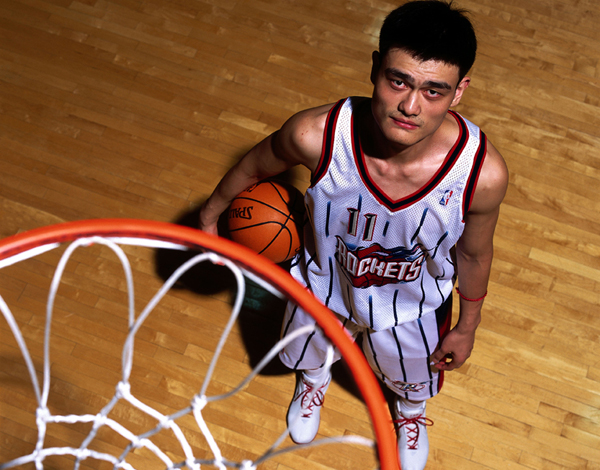 姚明被提名NBA名人堂：很震驚，很緊張