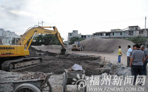 鼓山遠東村建辛亥百年紀念廣場　安放孫中山銅像