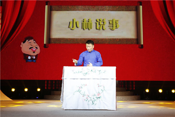 Zhangjiagang volunteers show artistic talent