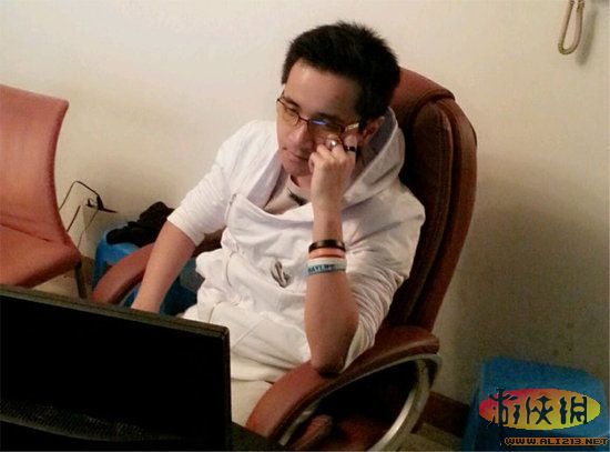 LOL補刀帝ChaoX：大陸電競?cè)μ珌y 將赴臺發(fā)展