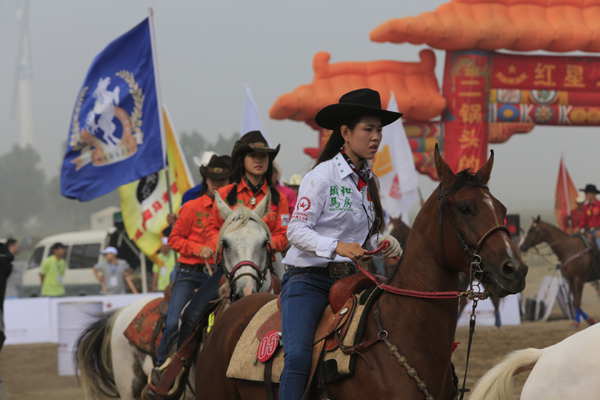 2012首站馬術繞桶巡回賽在康西草原精彩開賽