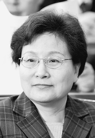 監察部部長馬馼談查案防腐：交一本明白賬