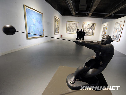 中國體育美術作品展在濟南開幕[組圖]